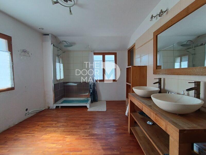 Maison - 124 m² - 7 pièces