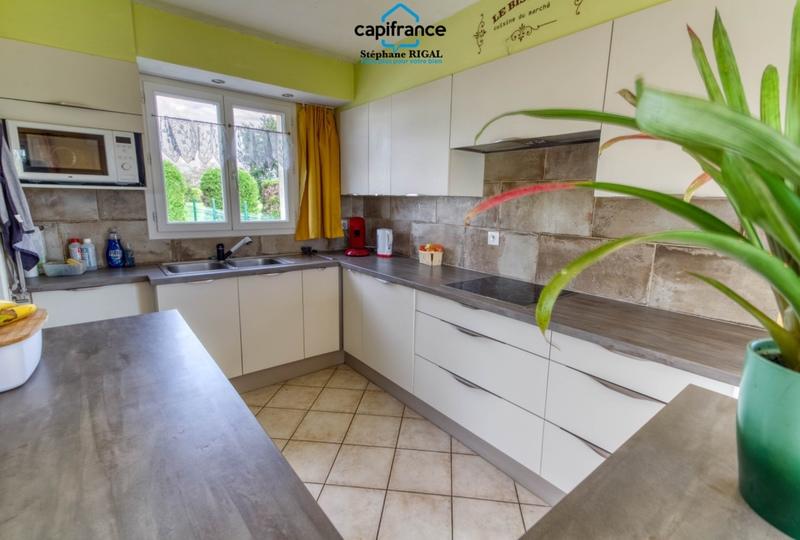 Maison - 96 m² - 5 pièces