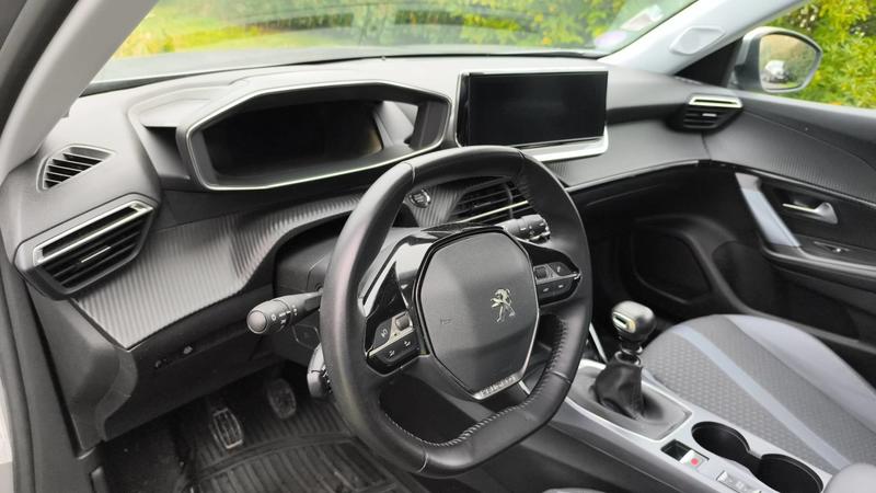 Peugeot 2008 II 1.2 PureTech 130 Allure