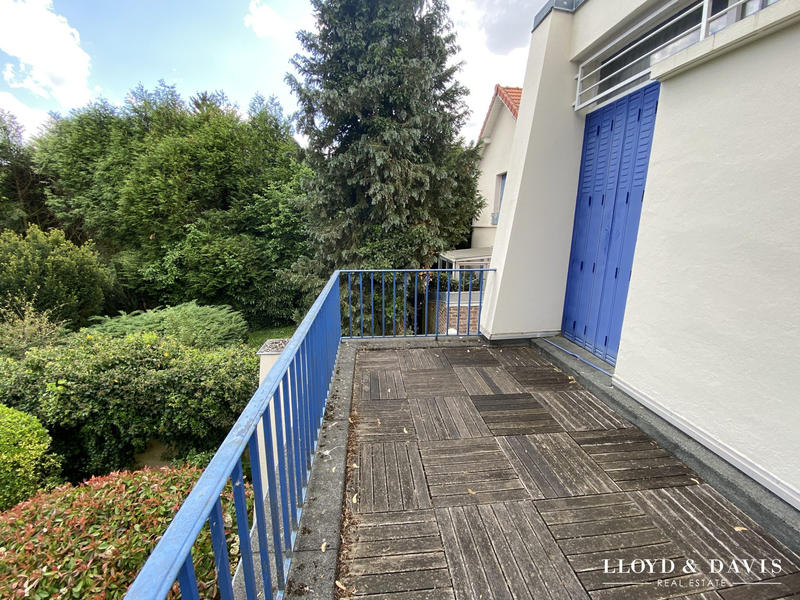 Maison - 158 m² - 10 pièces