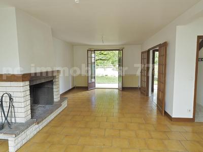 Pavillon - 132 m² - 6 pièces