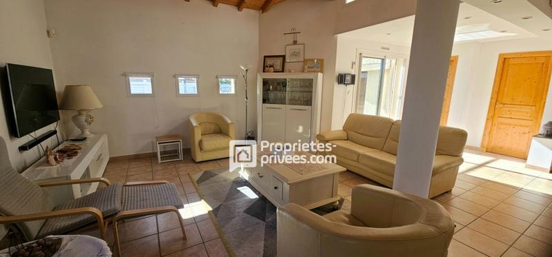 Maison - 145 m² - 5 pièces