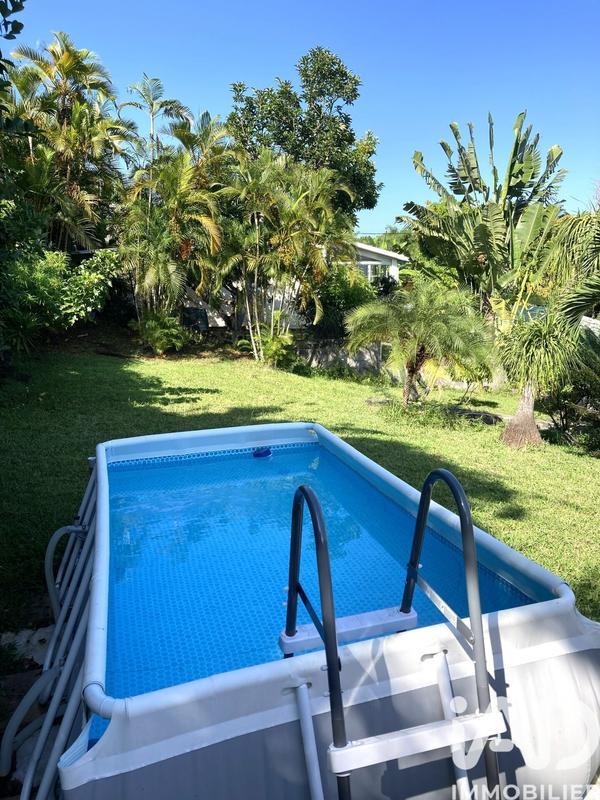 Maison - 214 m² - 8 pièces