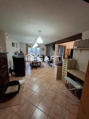 Maison - 101 m² - 5 pièces