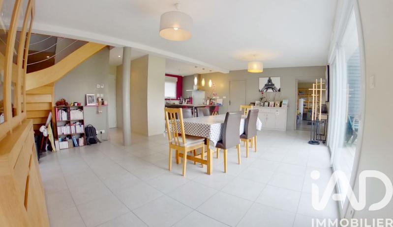 Maison - 145 m² - 7 pièces