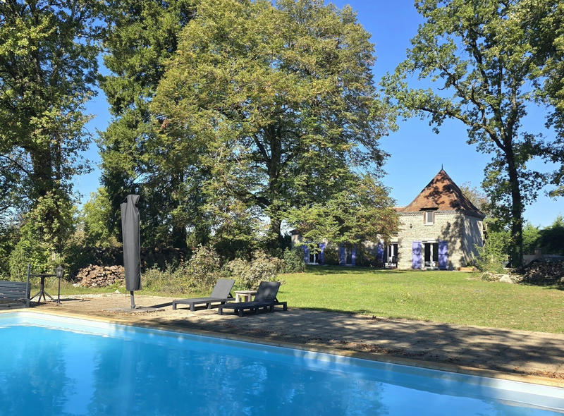 Maison traditionnelle - 128 m² - 6 pièces