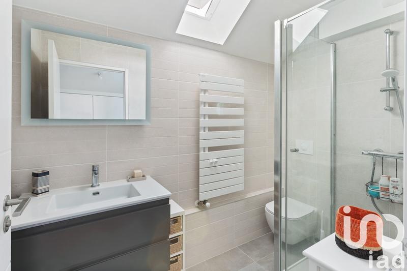 Appartement - 93 m² - 4 pièces