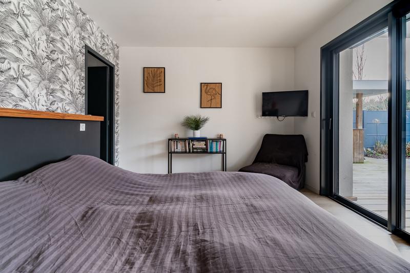 Maison - 210 m² - 6 pièces