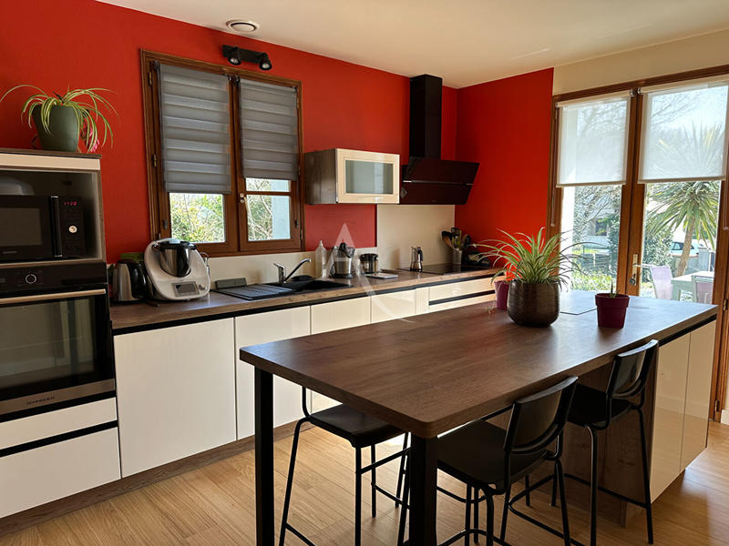 Maison - 150 m² - 5 pièces