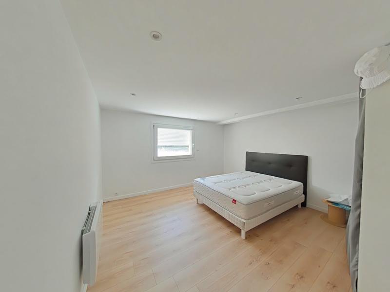 Maison traditionnelle - 90 m² - 4 pièces