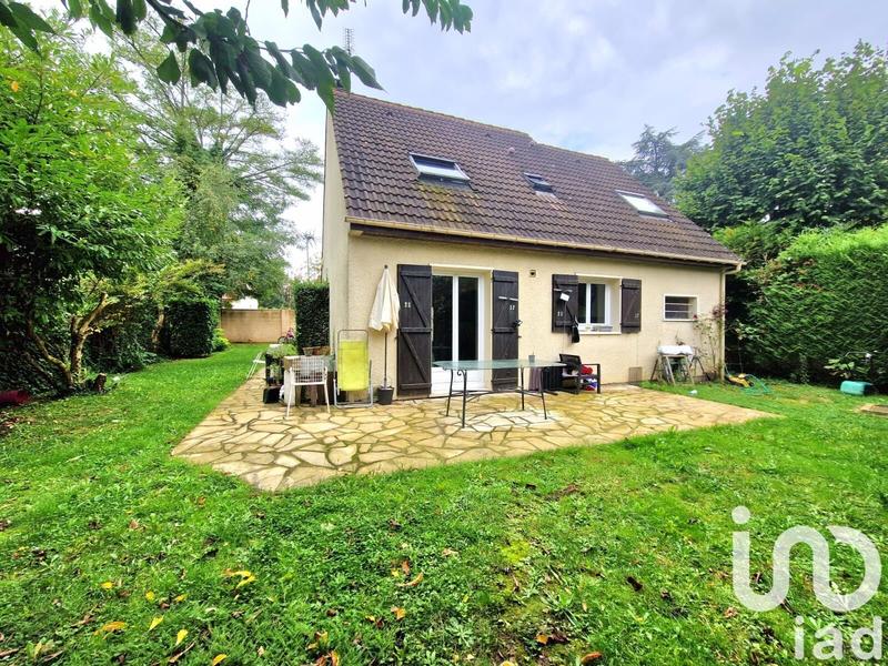 Maison - 93 m² - 5 pièces