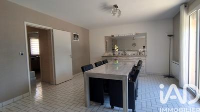 Maison - 96 m² - 4 pièces