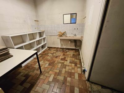 Local d'activités - 80 m² - 2 pièces