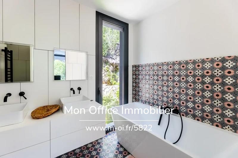 Maison - 178 m² - 5 pièces