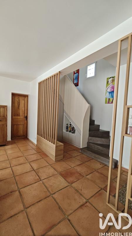 Maison - 200 m² - 7 pièces
