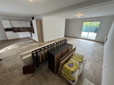 Maison traditionnelle - 107 m² - 5 pièces