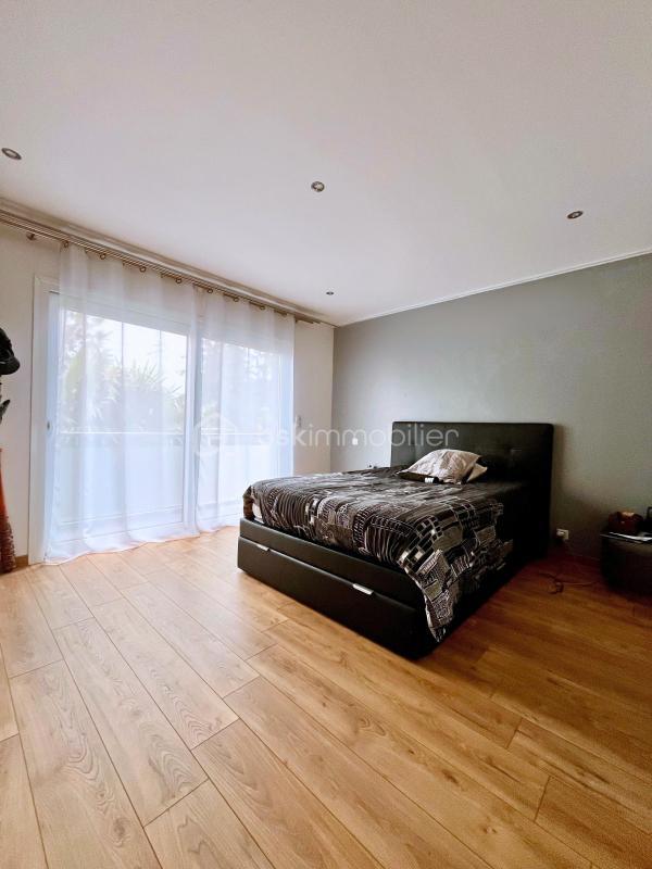 Demeure - 156 m² - 7 pièces