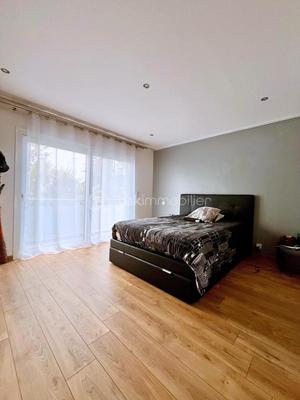 Demeure - 156 m² - 7 pièces