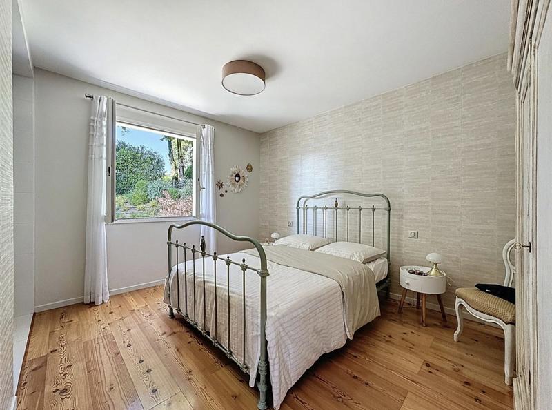 Villa - 140 m² - 5 pièces