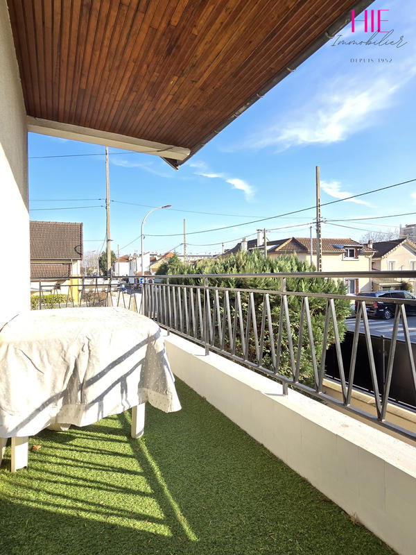 Maison traditionnelle - 125 m² - 6 pièces