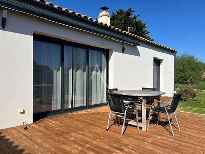 Maison - 85 m² - 4 pièces