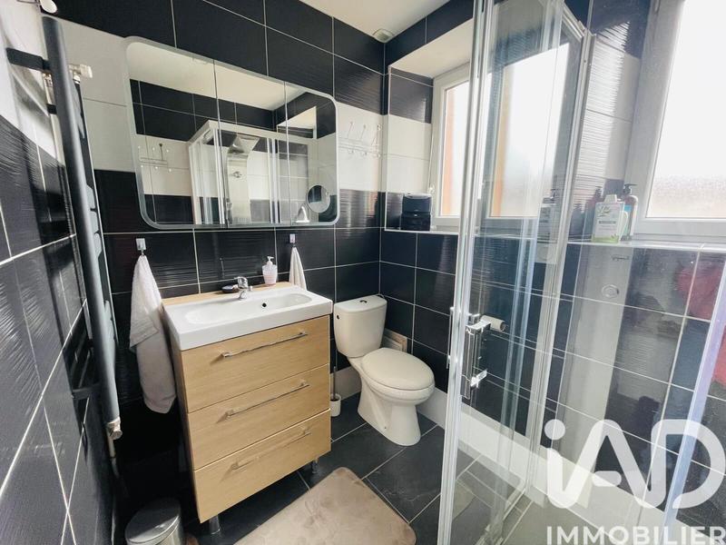 Appartement - 70 m² - 4 pièces