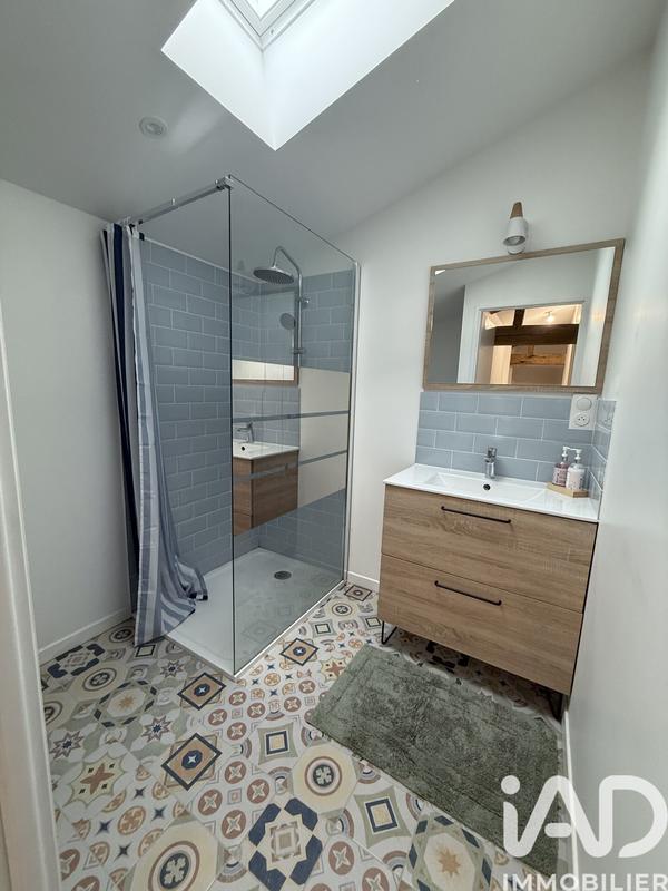 Maison - 193 m² - 9 pièces