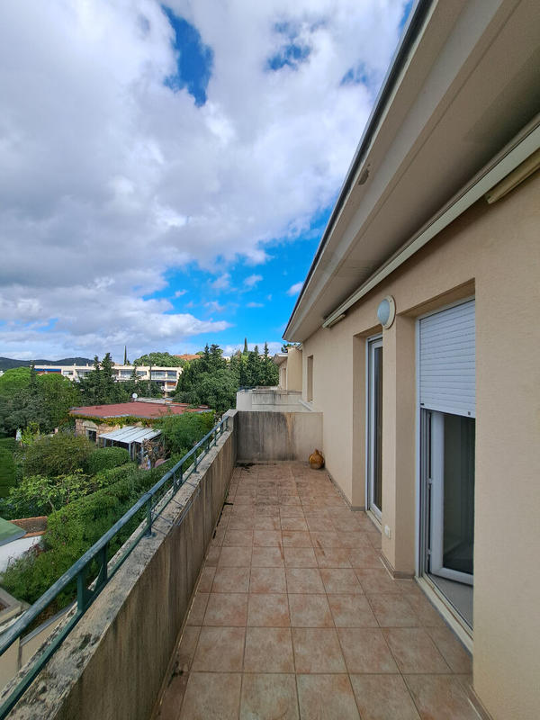 Appartement - 95 m² - 3 pièces