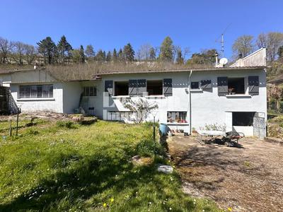 Maison - 145 m² - 6 pièces