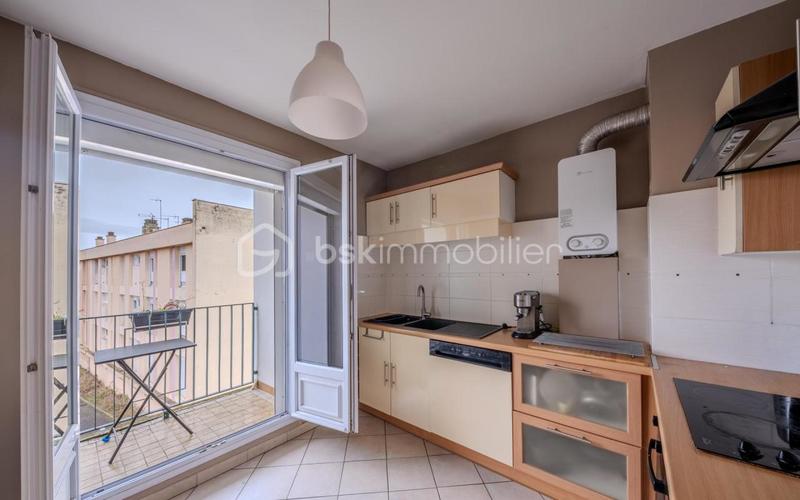 Appartement - 74 m² - 3 pièces