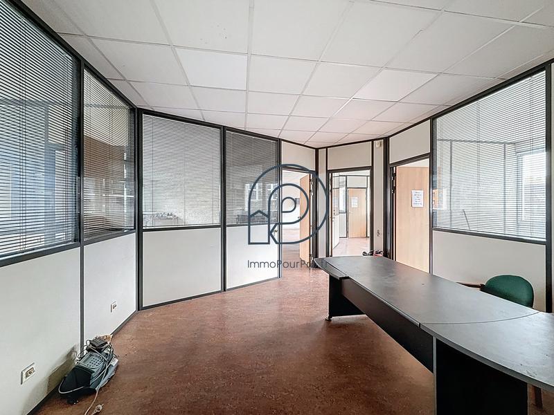 Bureau - 129 m²