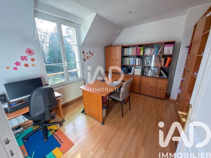 Maison - 207 m² - 7 pièces