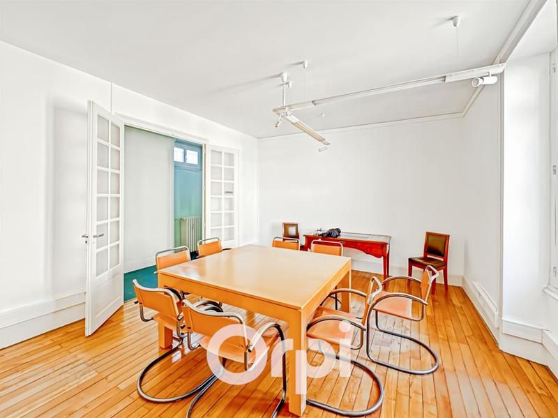 Appartement - 127 m² - 4 pièces