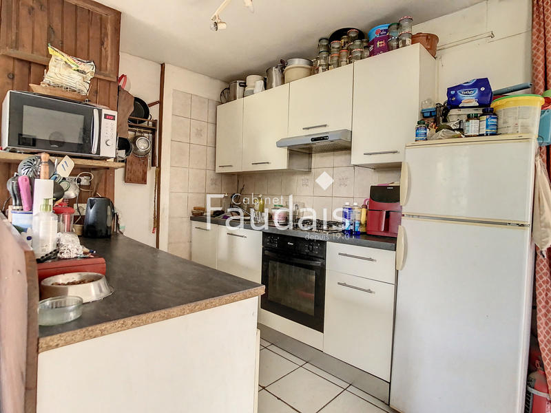 Propriété - 200 m² - 10 pièces