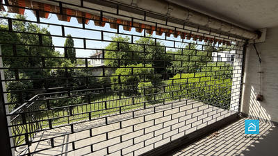 Maison - 230 m² - 7 pièces