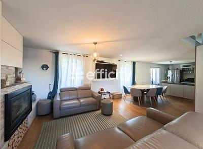 Appartement - 121 m² - 5 pièces