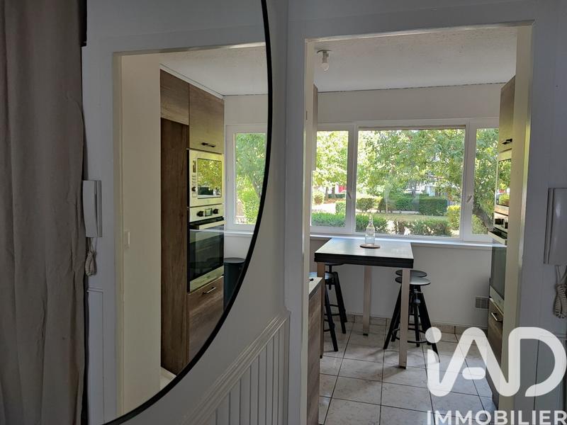 Appartement - 111 m² - 6 pièces