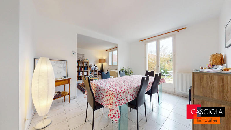 Maison - 166 m² - 7 pièces