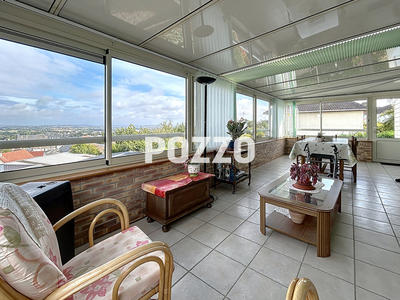 Maison - 147 m² - 6 pièces