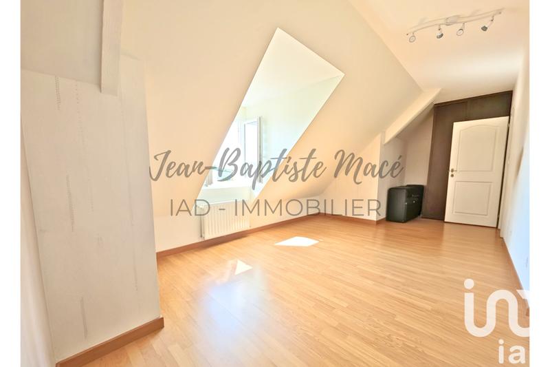 Maison - 162 m² - 6 pièces