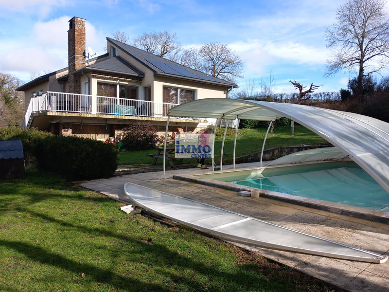 Maison - 123 m² - 6 pièces