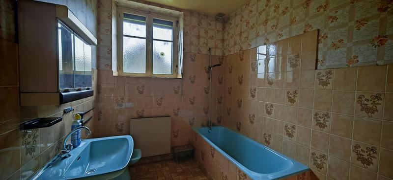 Maison - 218 m² - 4 pièces