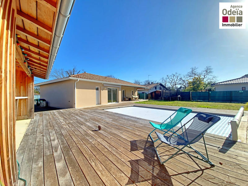 Maison - 112 m² - 6 pièces