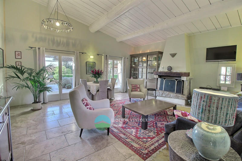 Maison - 209 m² - 7 pièces