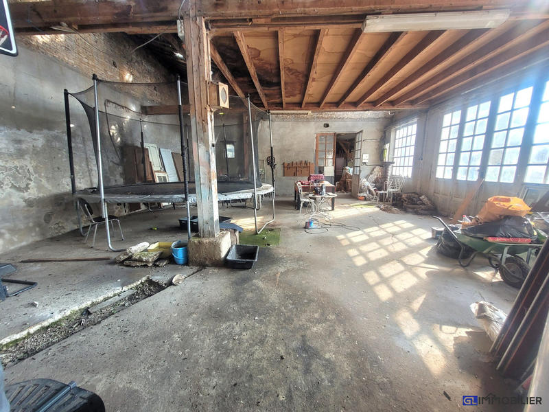 Maison ancienne - 126 m² - 8 pièces