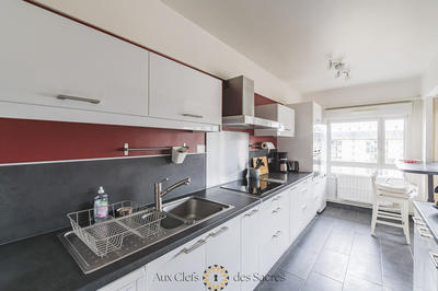 Appartement - 104 m² - 5 pièces