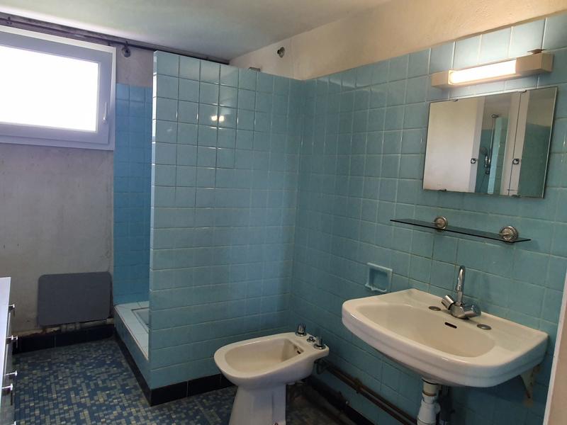 Maison - 180 m² - 10 pièces