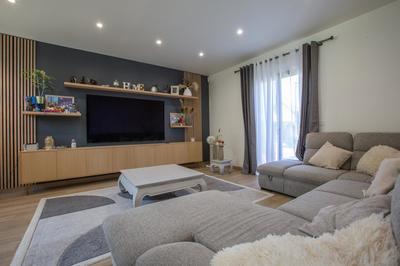 Maison - 240 m² - 7 pièces