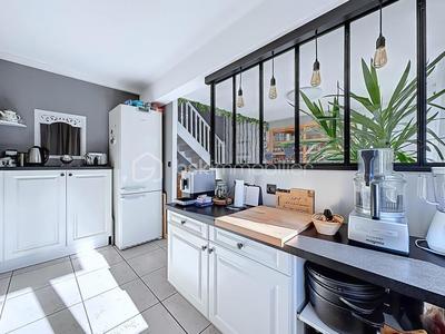 Appartement - 76 m² - 4 pièces