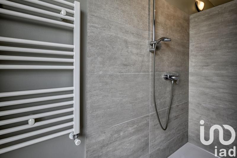 Appartement - 162 m² - 6 pièces